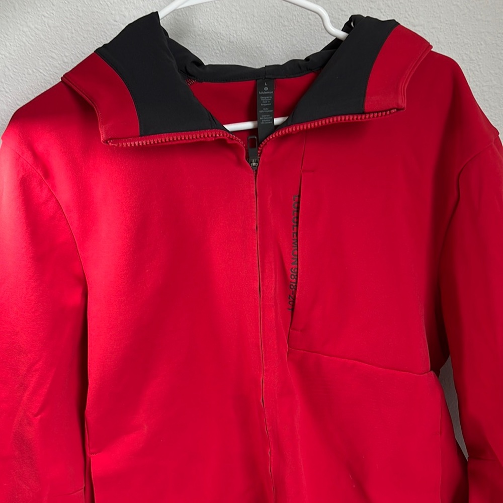 Lululemon Men’s Large Zip-up